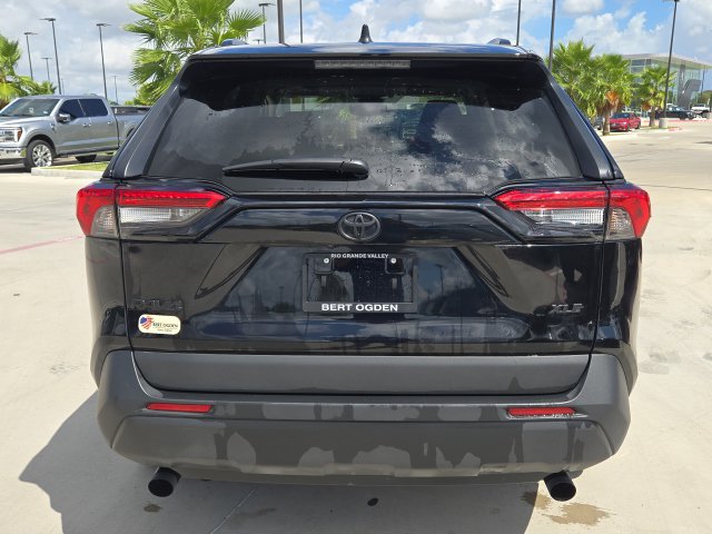 Used 2025 Toyota RAV4 XLE w/ Convenience Package FWD image 6