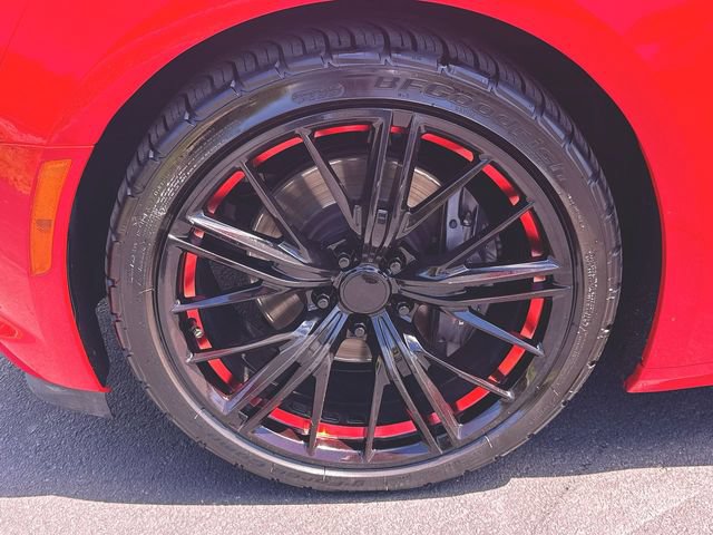 Used 2016 Chevrolet Camaro SS RWD image 34