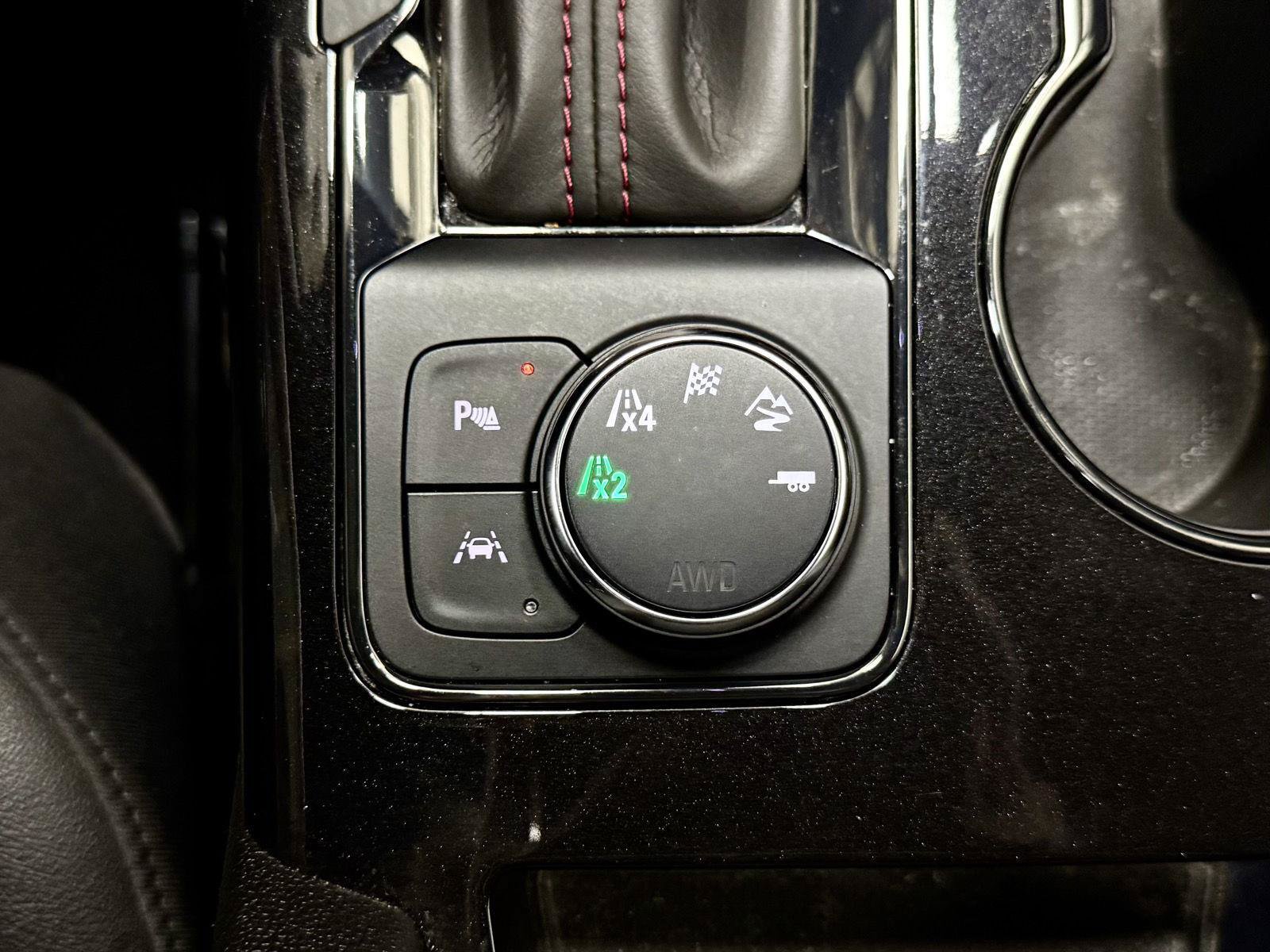 Used 2023 Chevrolet Blazer RS w/ Driver Confidence II Package AWD/4WD image 31