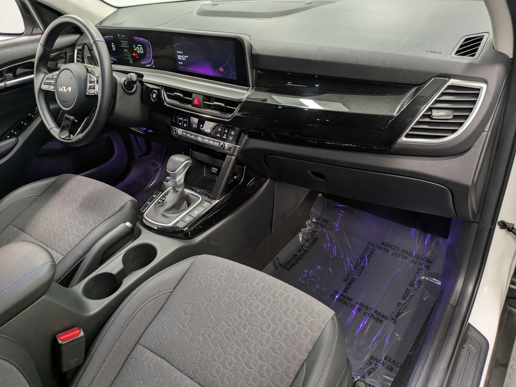 Used 2025 Kia Seltos S image 30