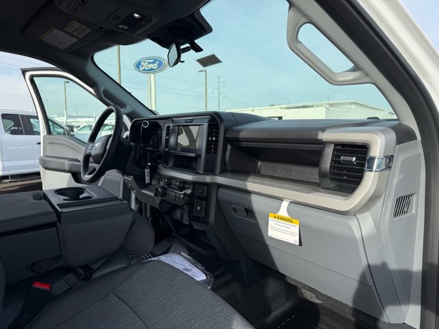 New 2026 Ford F550 4x4 Supercab Super Duty image 19