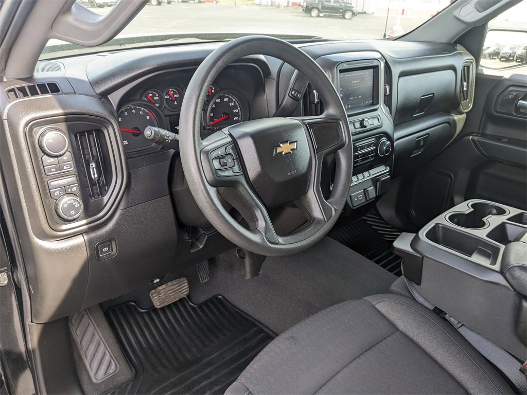 Used 2022 Chevrolet Silverado 1500 Custom image 12