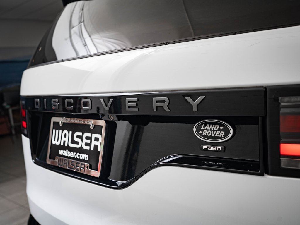 Used 2023 Land Rover Discovery S R-Dynamic image 17