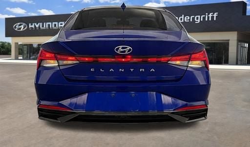 Used 2023 Hyundai Elantra Limited FWD image 6