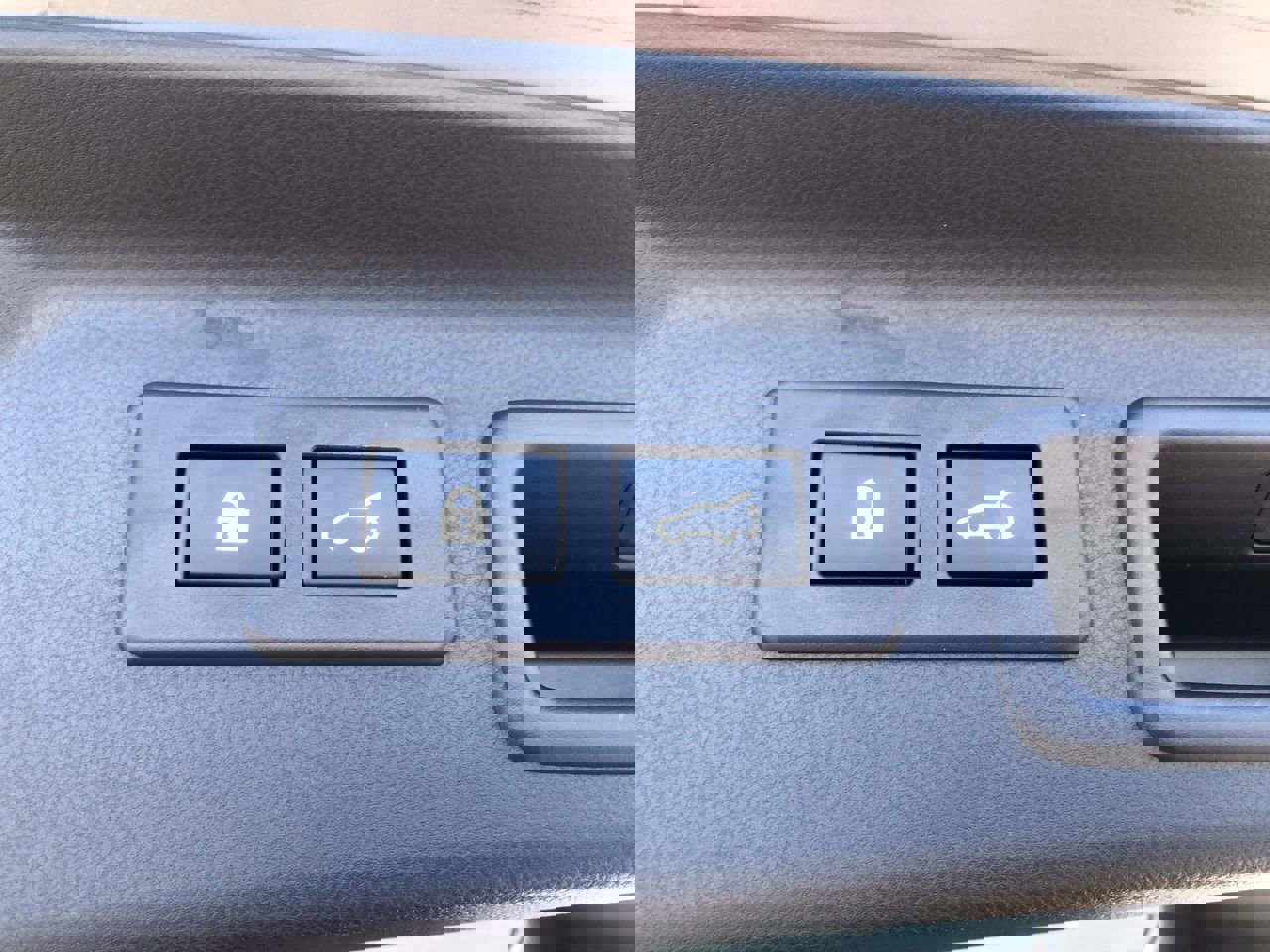 Used 2025 Subaru Forester Premium image 10