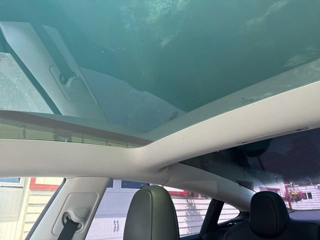 Used 2023 Tesla Model 3 Standard Range RWD image 33