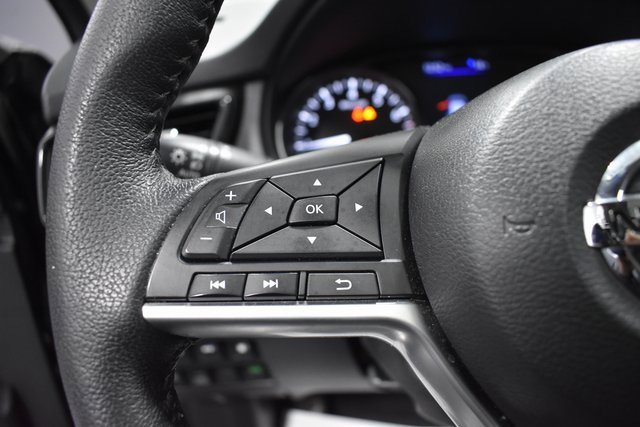 Used 2020 Nissan Rogue SL w/ Premium Package image 30