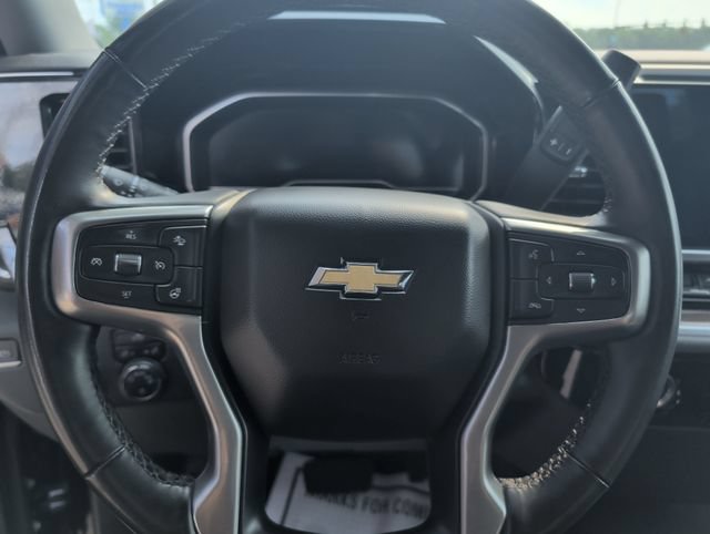 Used 2023 Chevrolet Silverado 1500 LT AWD/4WD image 15
