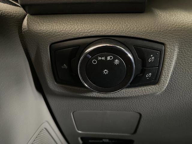 Used 2019 Ford F250 XLT w/ Camper Package image 21