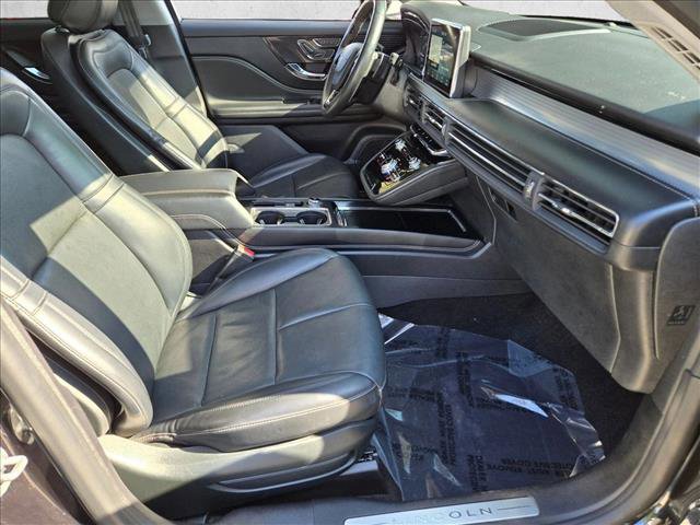 Used 2022 Lincoln Corsair FWD w/ Premium Package image 20