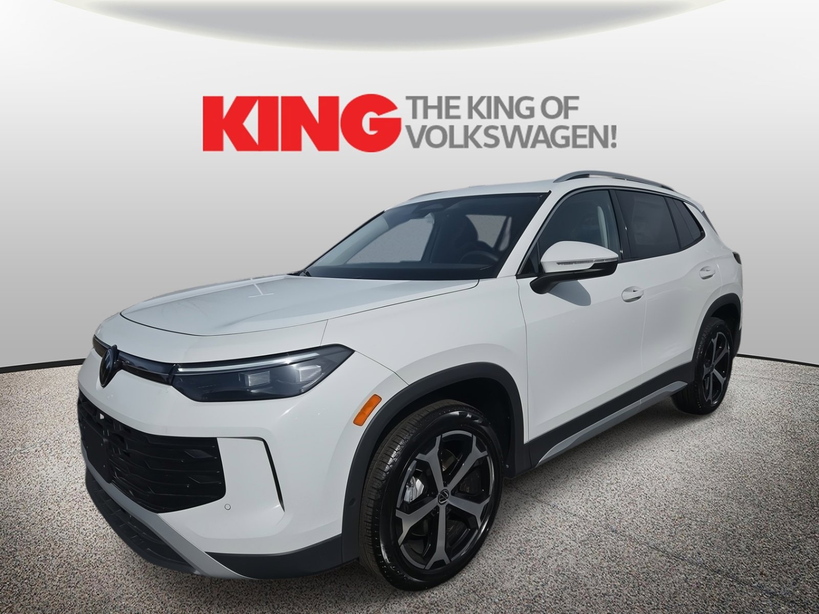 New 2026 Volkswagen Tiguan SE image 8