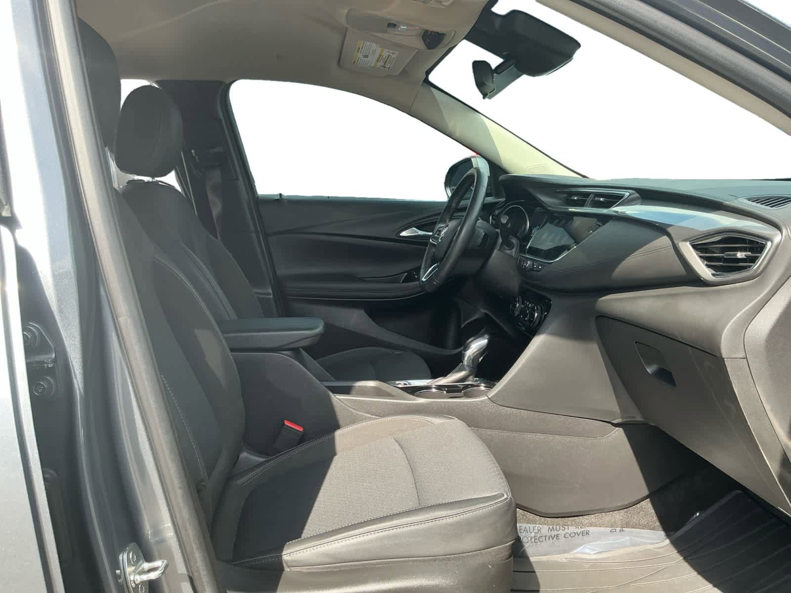 Used 2022 Buick Encore GX Select image 15