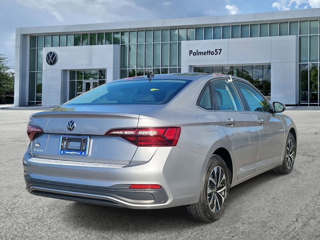 Used 2024 Volkswagen Jetta S image 6
