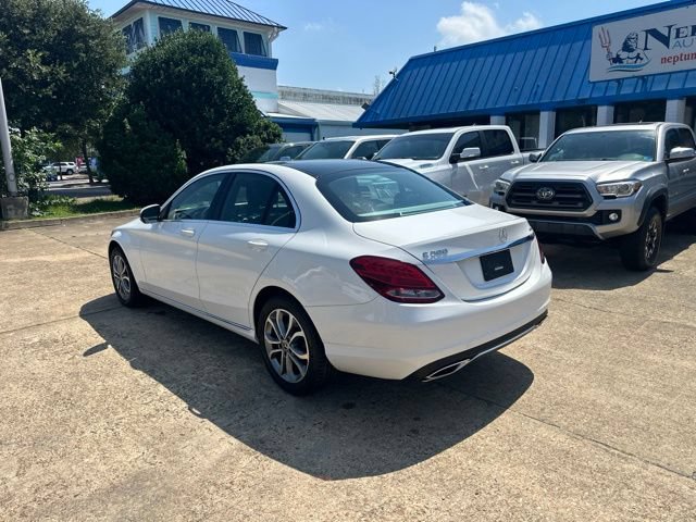 Used 2018 Mercedes-Benz C 300 4MATIC Sedan image 7