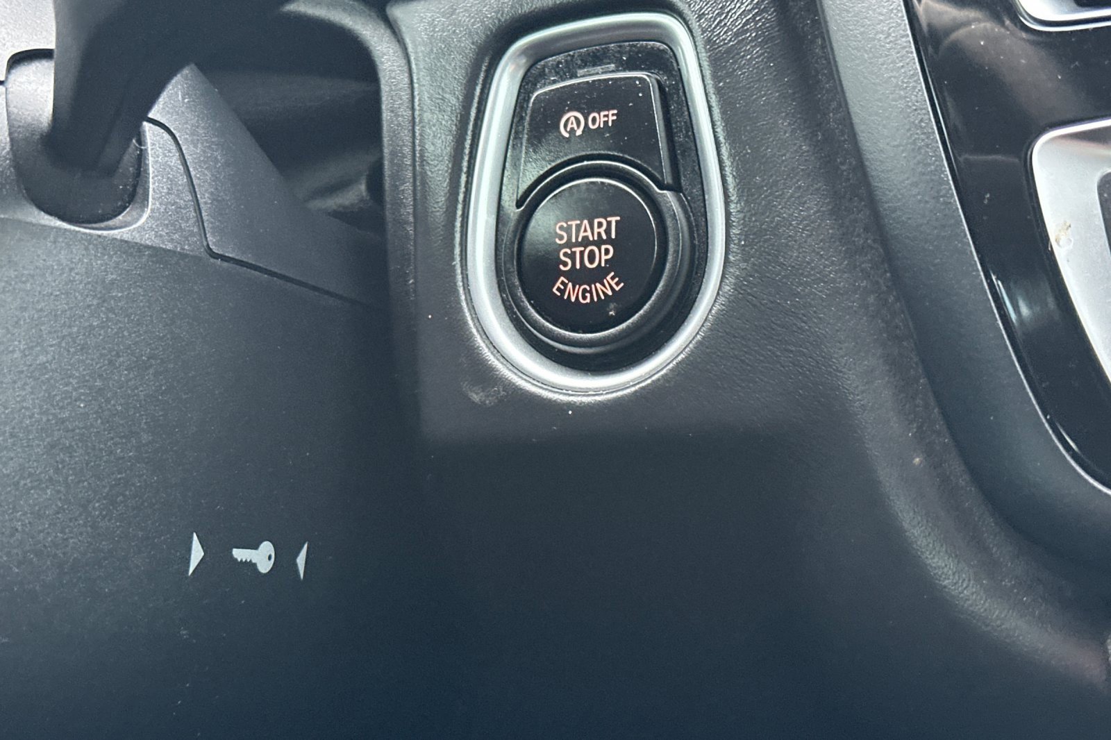 Used 2016 BMW M4 Coupe image 24