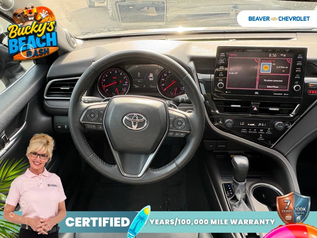 Used 2022 Toyota Camry XSE w/ Navigation Package FWD image 16
