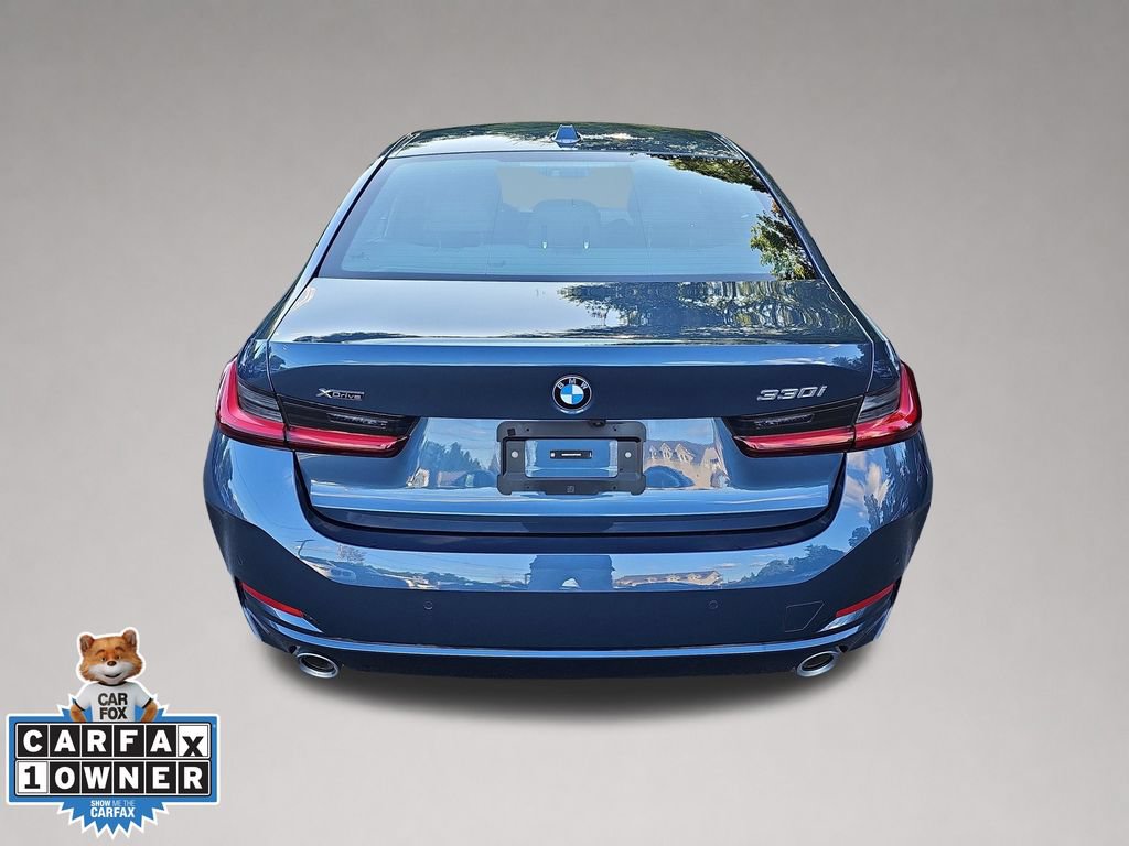 Used 2025 BMW 330i xDrive Sedan w/ M Sport Package AWD/4WD image 5