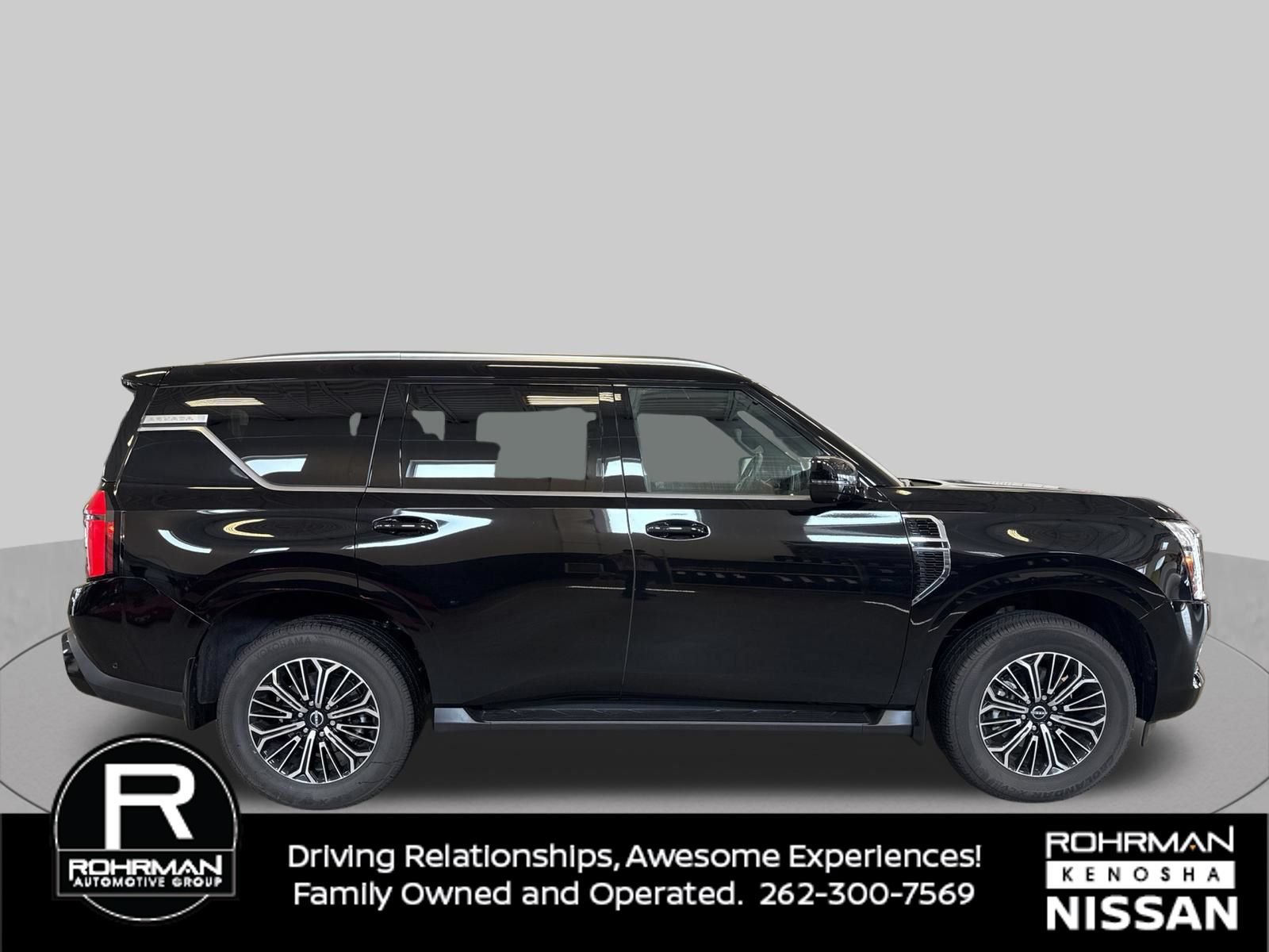 Certified 2025 Nissan Armada SL w/ Captain's Chari Seat Package AWD/4WD image 7