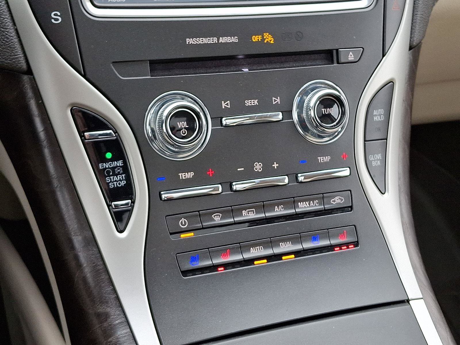 Used 2020 Lincoln Nautilus Reserve image 26