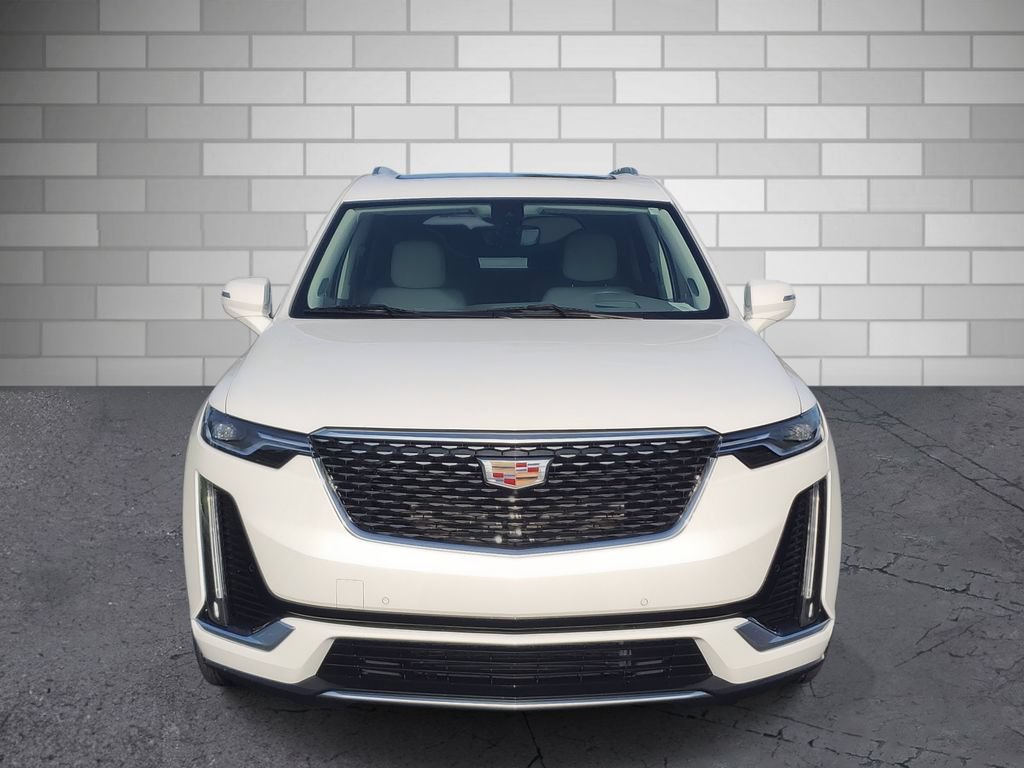 Certified 2023 Cadillac XT6 Premium Luxury w/ Technology Package FWD image 8