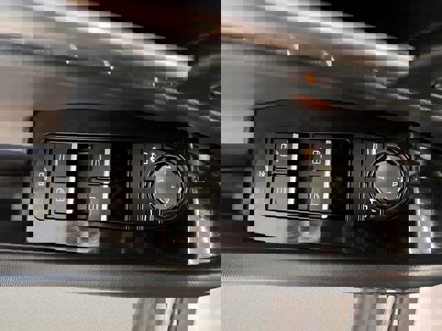 Used 2025 MAZDA CX-30 AWD 2.5 S w/ Select Sport Pkg image 12