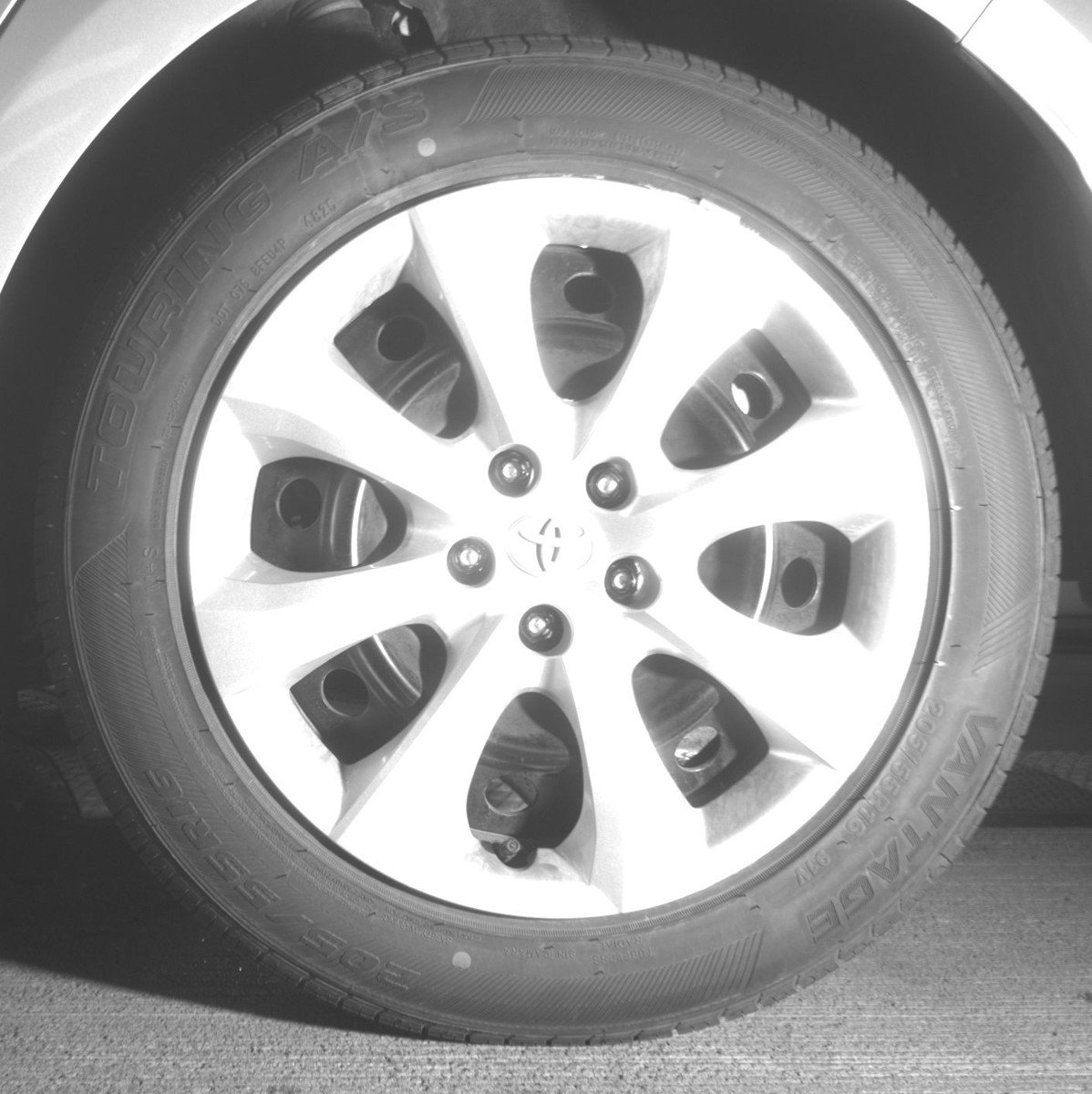 Used 2025 Toyota Corolla LE FWD image 14