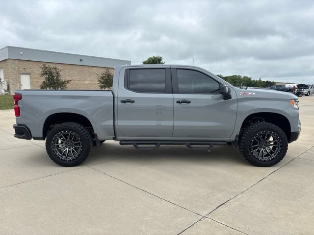Used 2024 Chevrolet Silverado 1500 LT Trail Boss w/ LT Trail Boss Premium Package AWD/4WD image 37