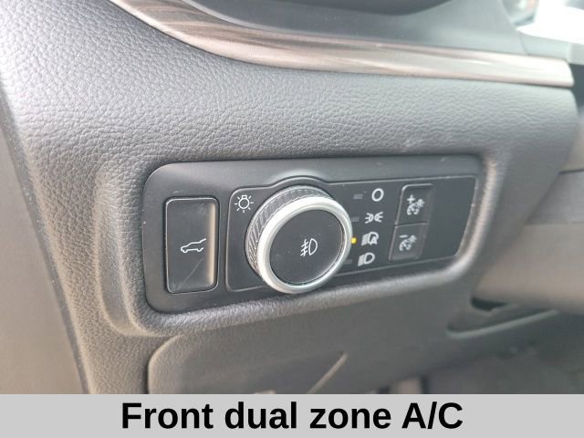 Used 2023 Ford Explorer Limited w/ Equipment Group 301A image 6