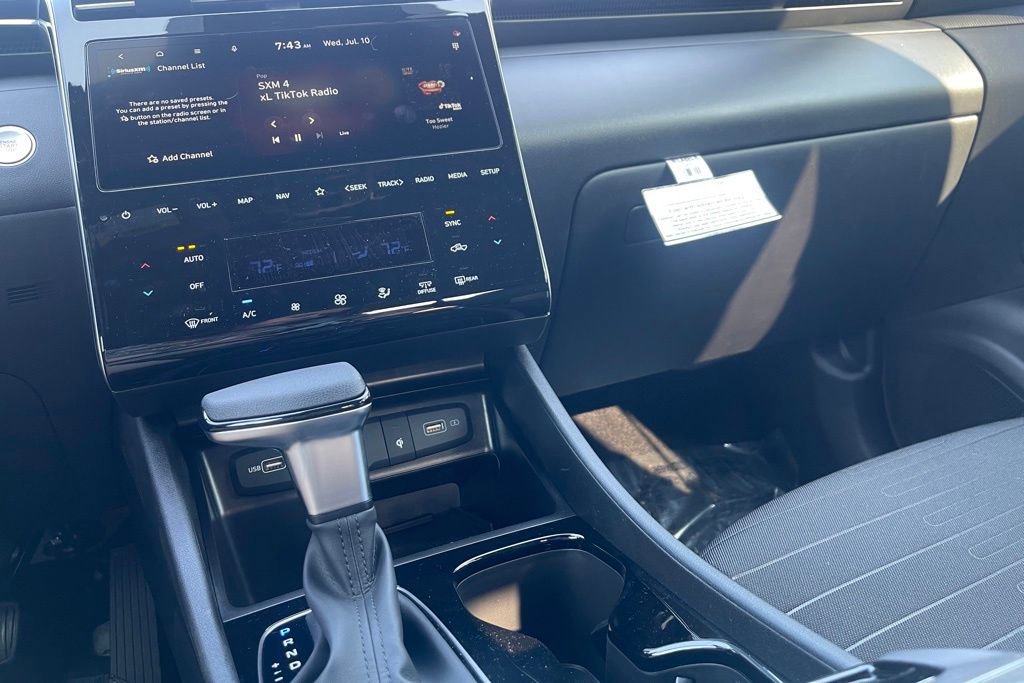 Used 2024 Hyundai Santa Cruz SEL w/ Activity Package image 28