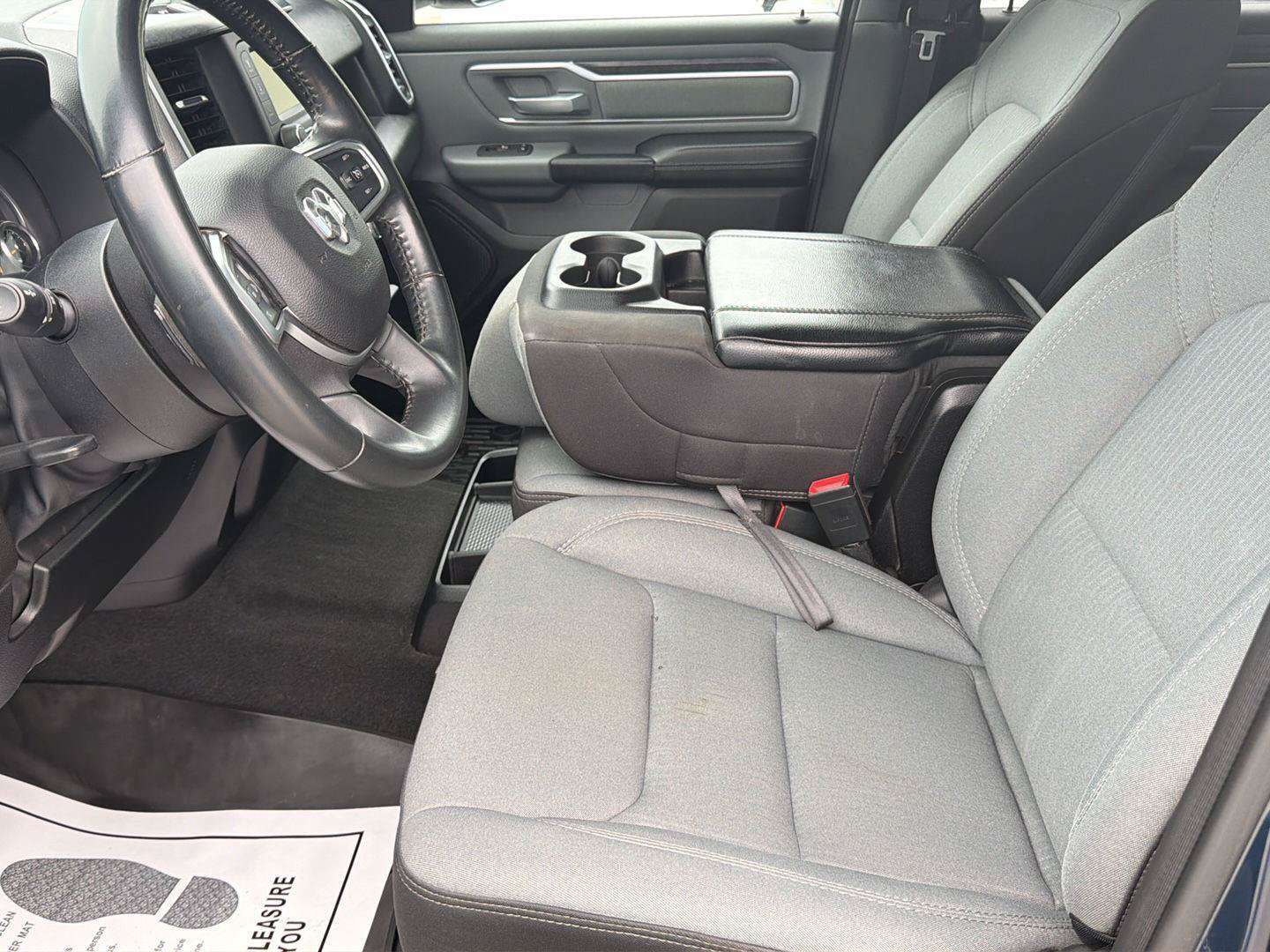Used 2022 RAM 1500 Big Horn AWD/4WD image 12