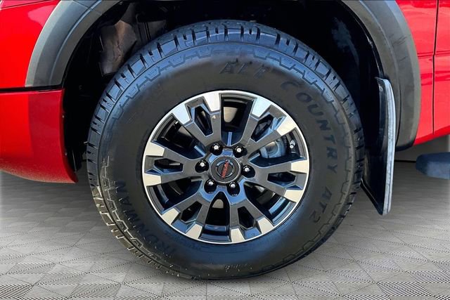 Used 2021 Nissan Titan PRO-4X w/ Pro-4x Convenience Package image 28