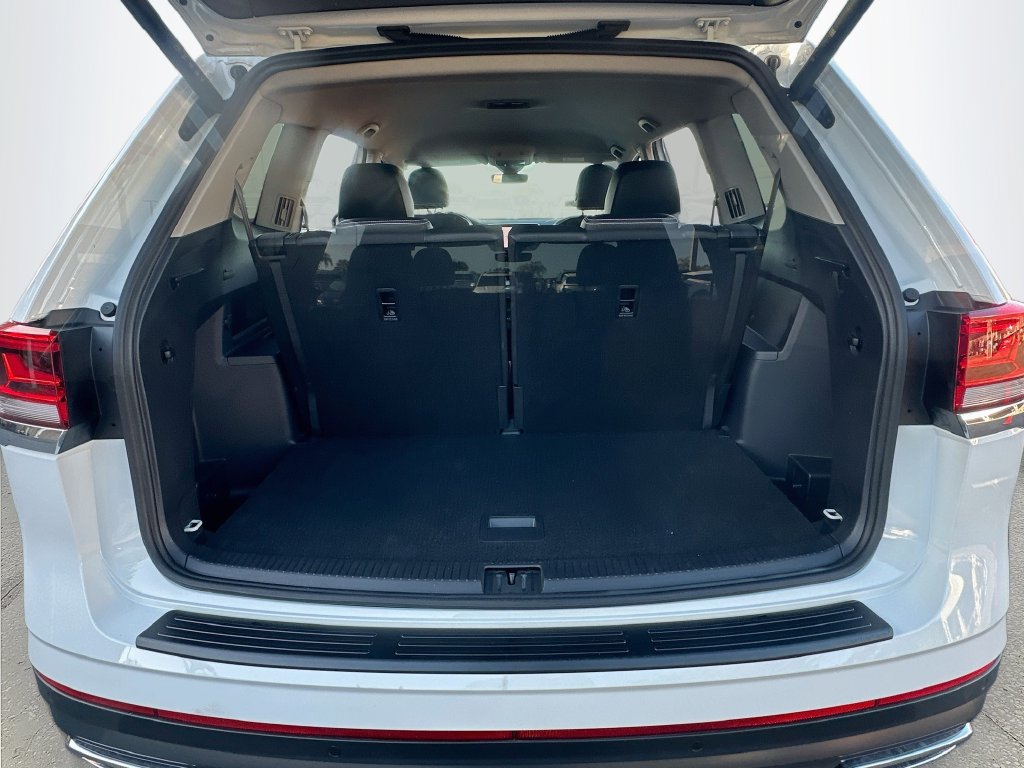 Used 2024 Volkswagen Atlas SE FWD image 25