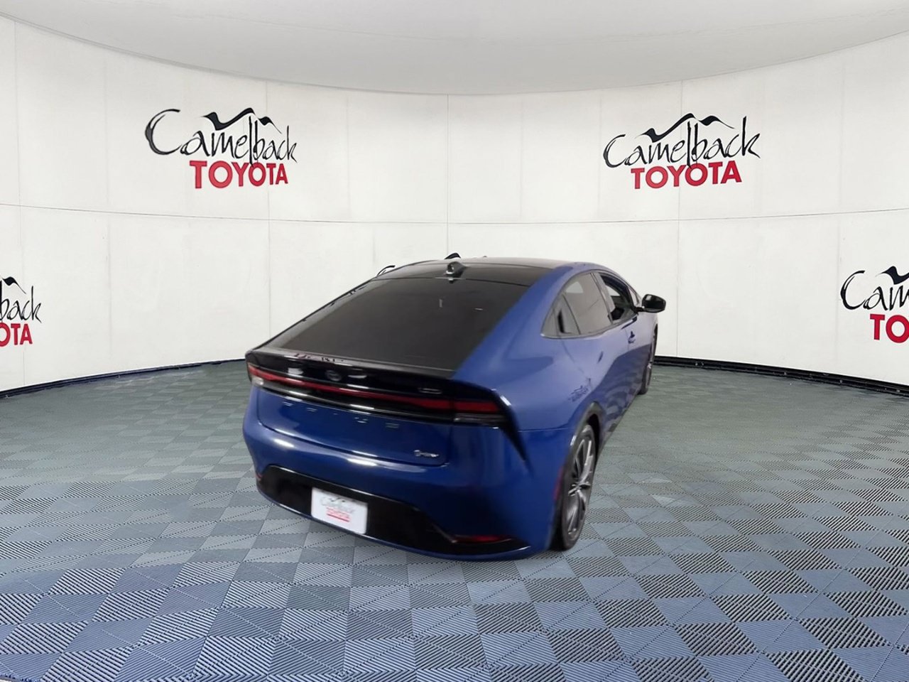 Used 2024 Toyota Prius Limited FWD image 9