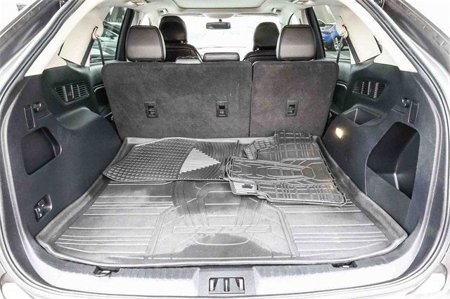 Used 2016 Ford Edge SEL w/ Equipment Group 201A image 29
