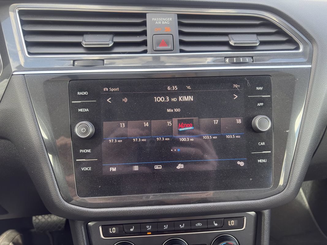 Used 2019 Volkswagen Tiguan SEL AWD/4WD image 22