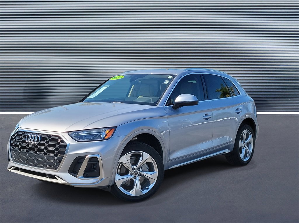 Used 2024 Audi Q5 2.0T Premium Plus 360° Tour