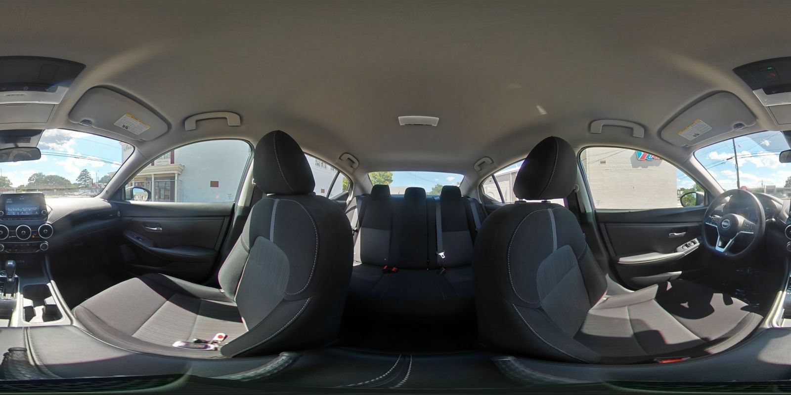 Used 2025 Nissan Sentra SV FWD image 35