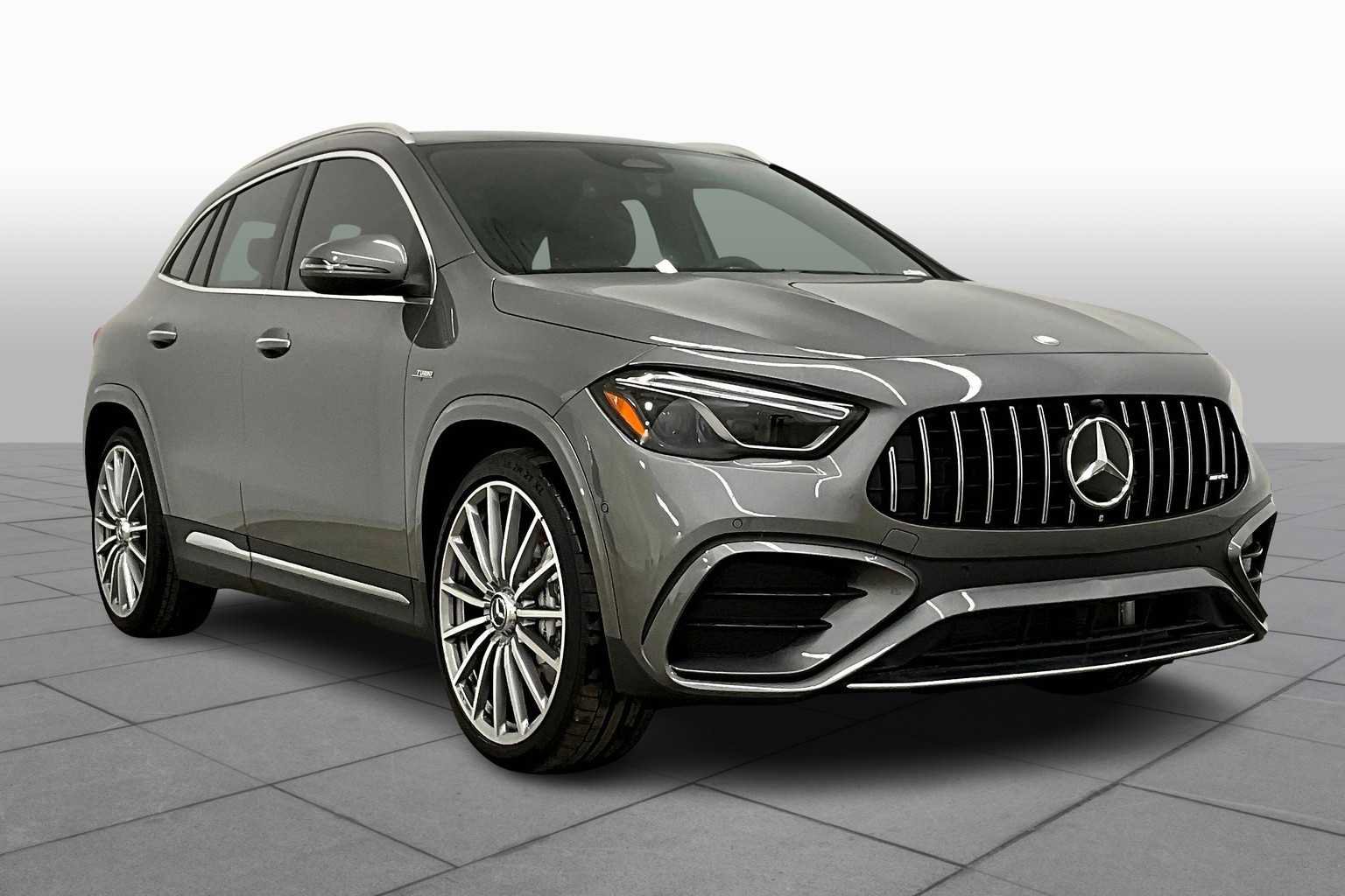 Used 2025 Mercedes-Benz GLA 35 AMG 4MATIC image 2