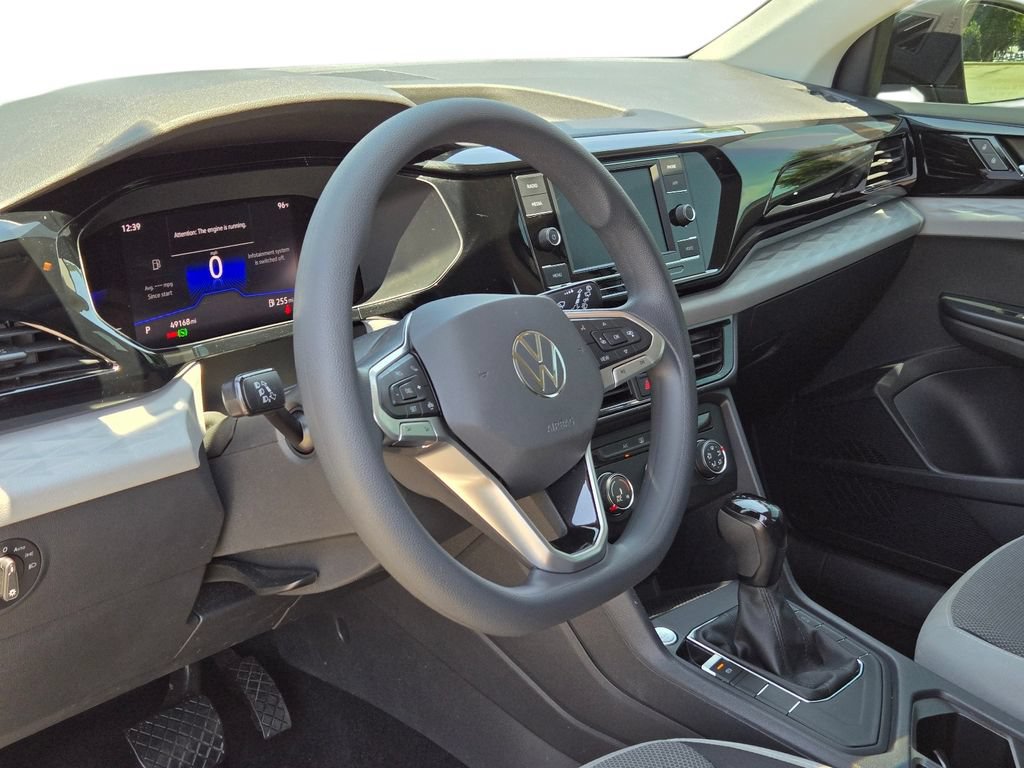 Used 2022 Volkswagen Taos S FWD image 17