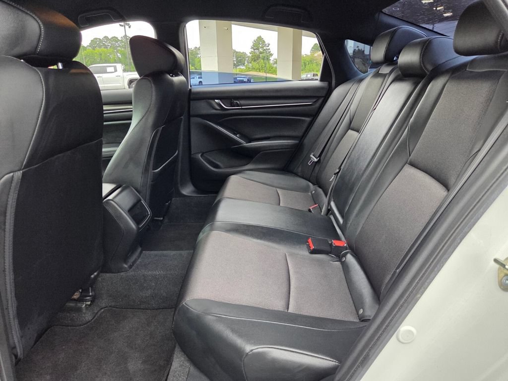 Used 2020 Honda Accord Sport image 12