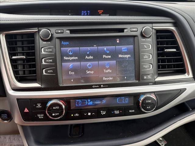 Used 2014 Toyota Highlander XLE AWD/4WD image 15