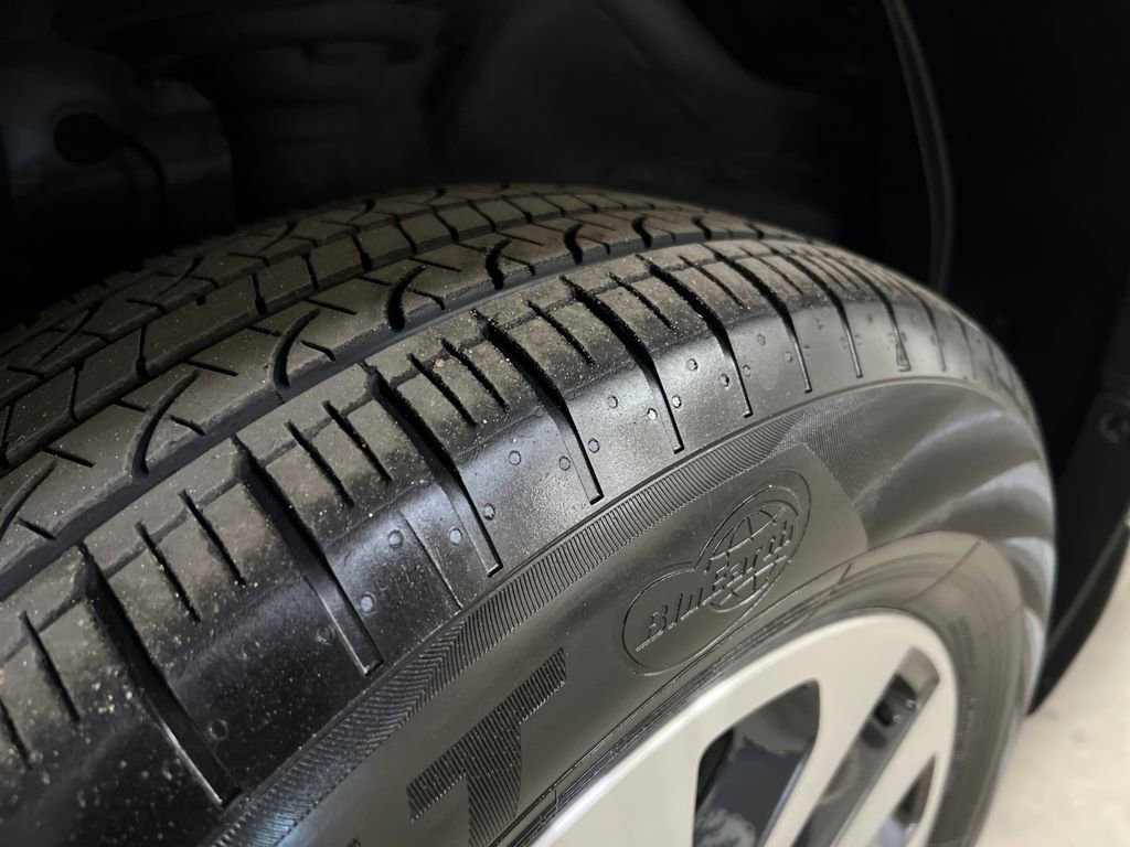 Used 2024 Subaru Outback Premium image 31