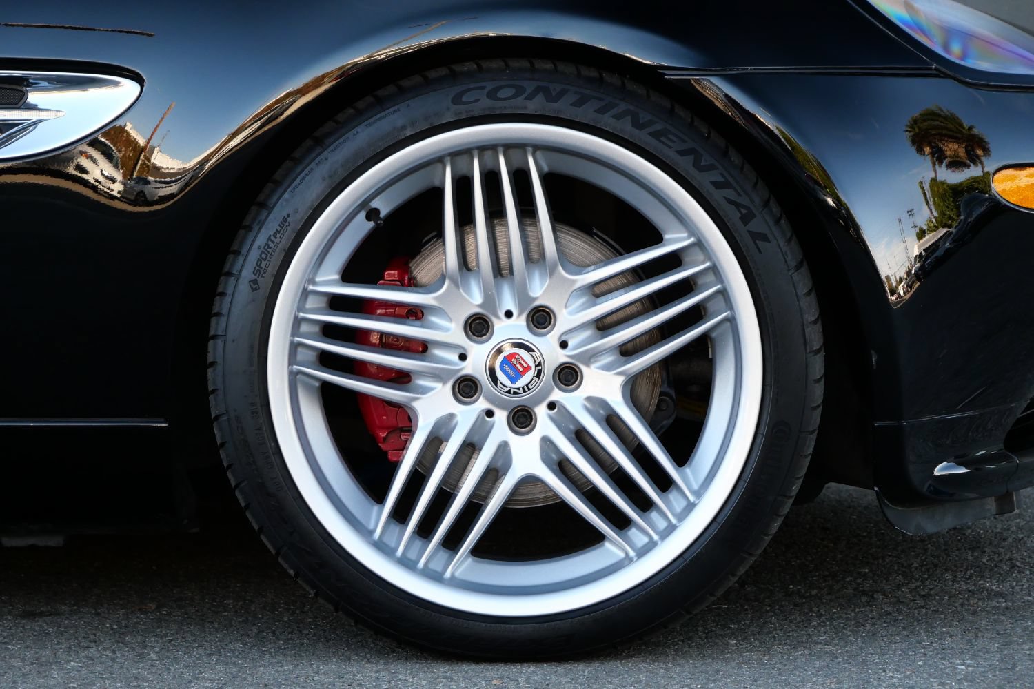 Used 2001 BMW Z8 RWD image 57