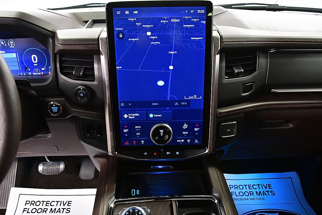 Used 2024 Ford Expedition King Ranch image 27