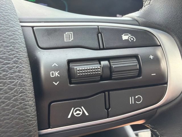 Used 2025 Kia Sportage EX AWD/4WD image 22