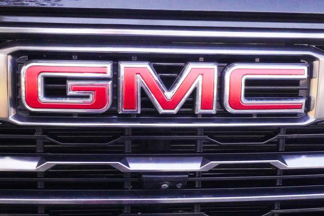 Used 2024 GMC Sierra 2500 AT4 w/ AT4 Premium Plus Package image 45