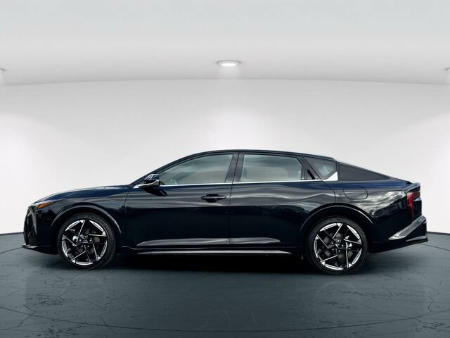 Used 2026 Kia K4 GT-Line w/ GT-Line Sunroof Package FWD image 3