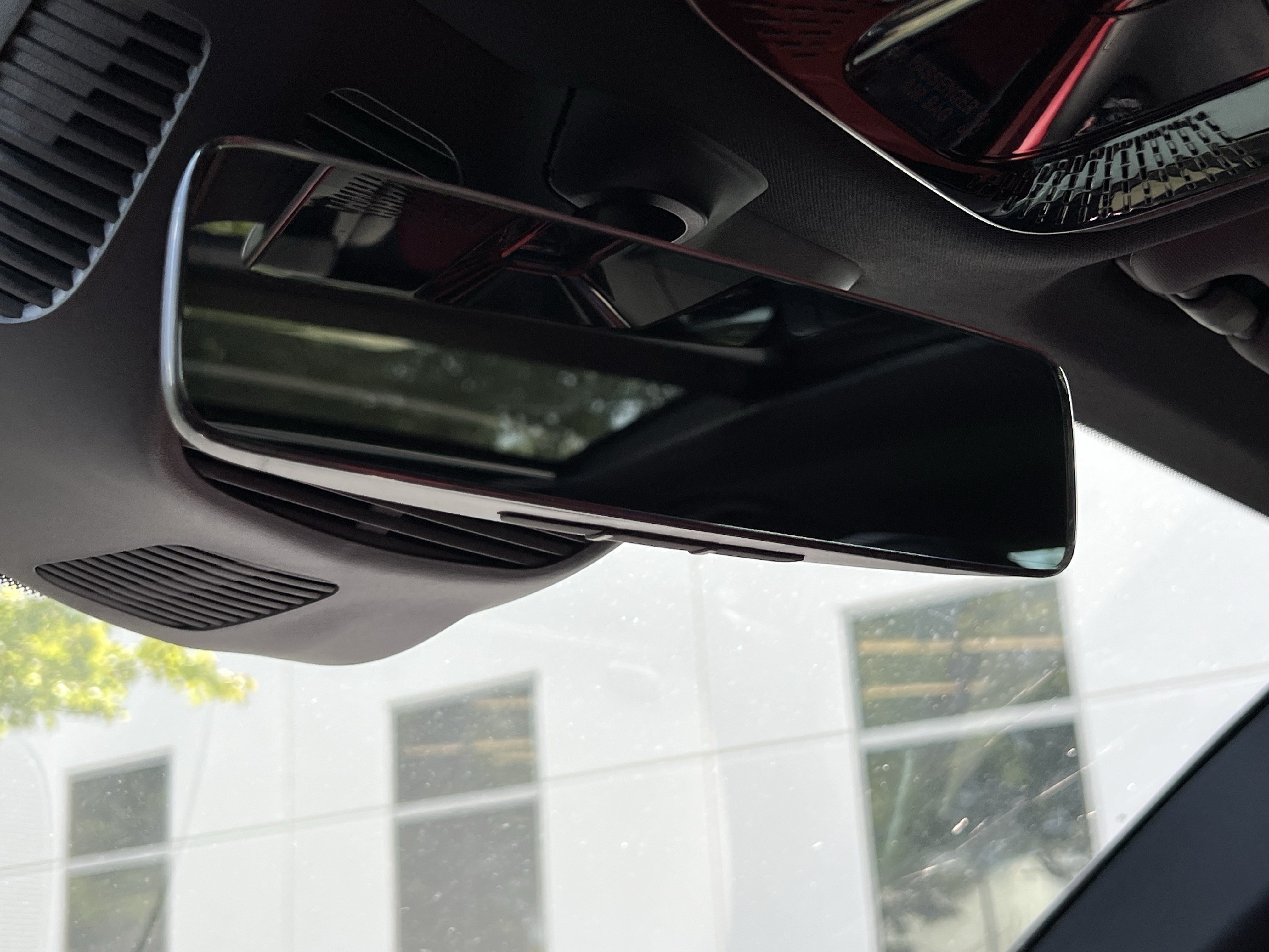 Certified 2024 Mercedes-Benz GLC 43 AMG 4MATIC image 27