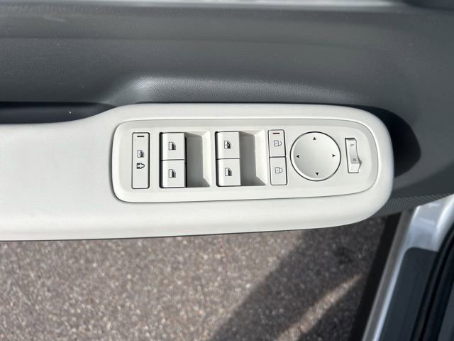 New 2026 Hyundai Santa Fe SE image 7