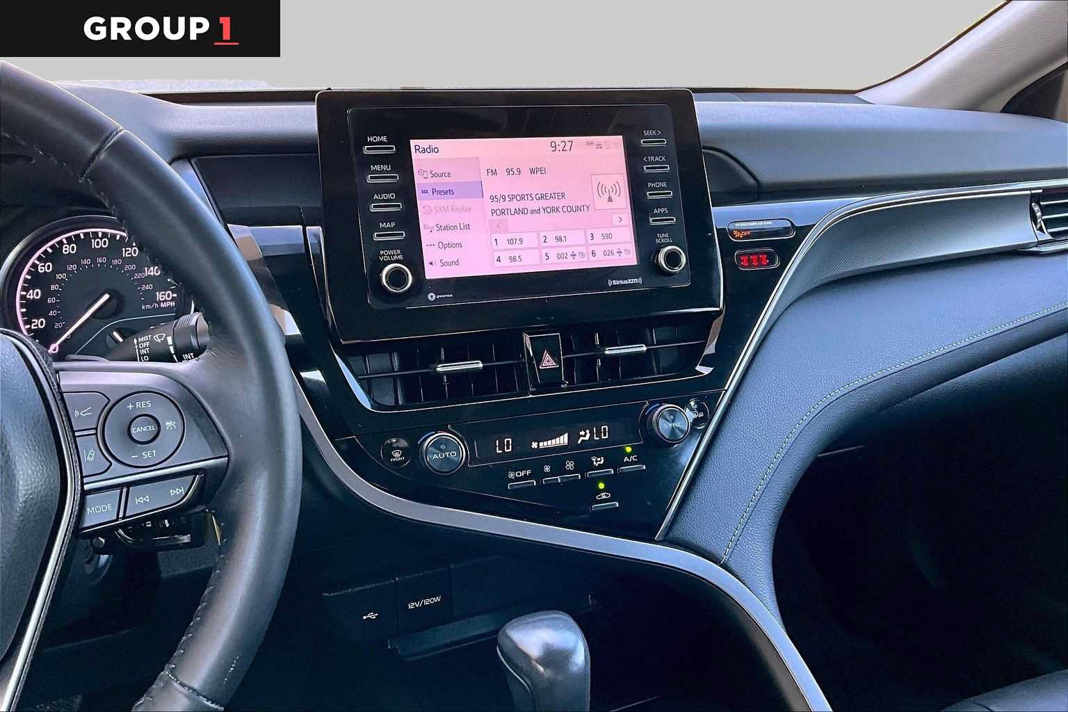 Used 2023 Toyota Camry SE w/ Blackout Package (TMS) FWD image 7
